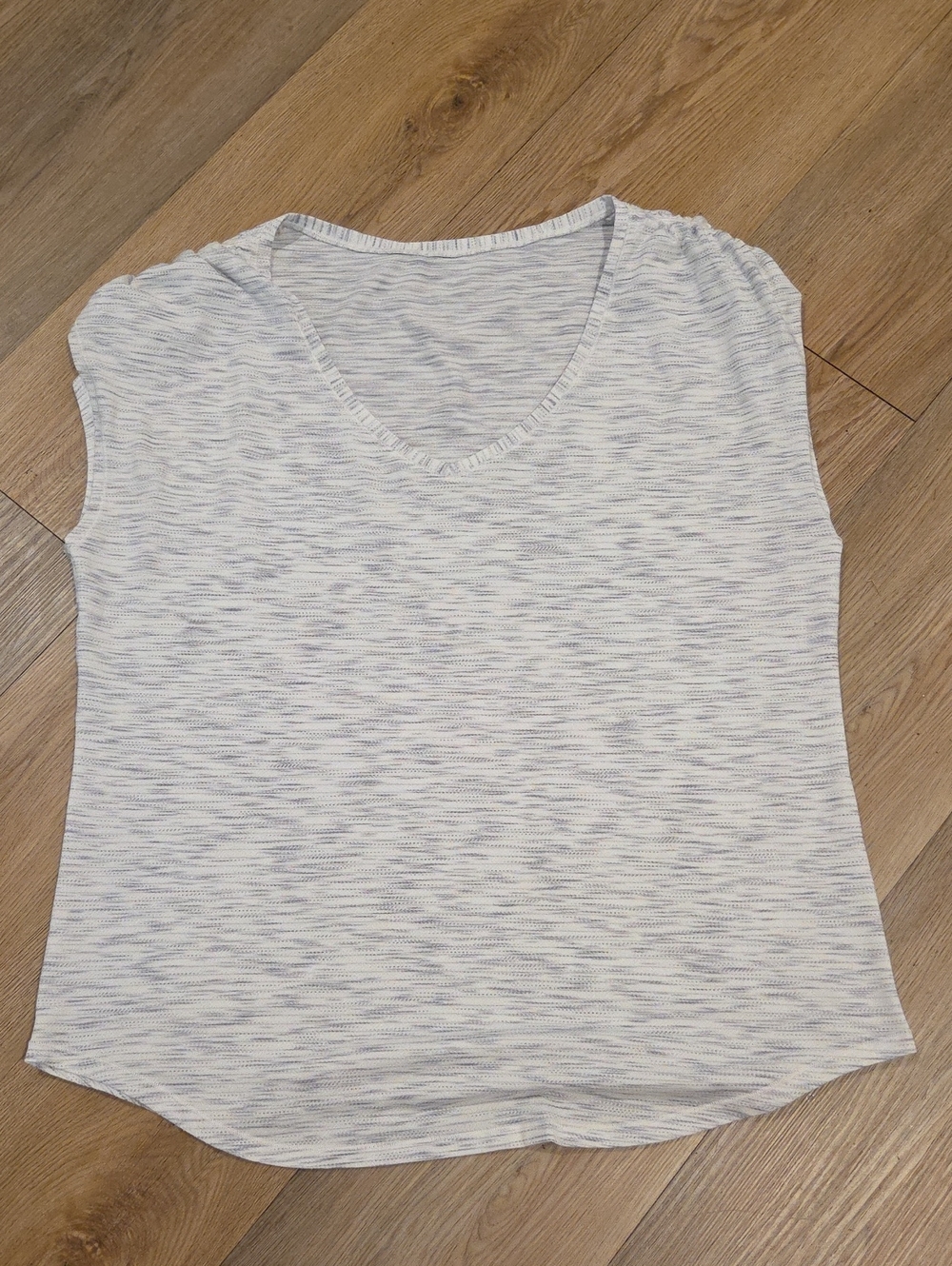 lululemon athletica Light Heathered White V-Neck Top. Ptp 24